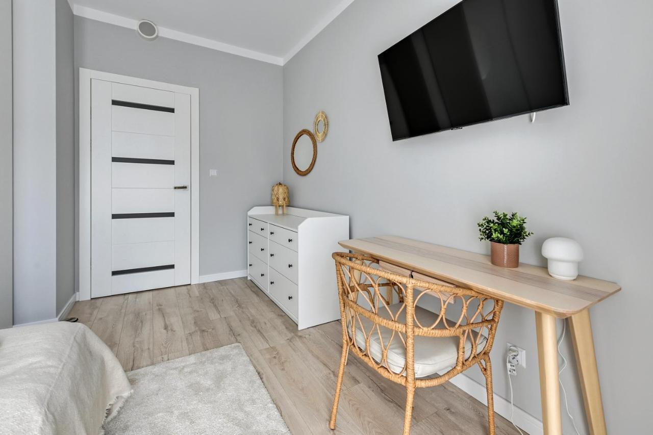 Flatbook - City Center Apartments Bastion Walowa グダニスク エクステリア 写真